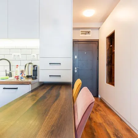 Smart In The Heart Of Apartment Sofia